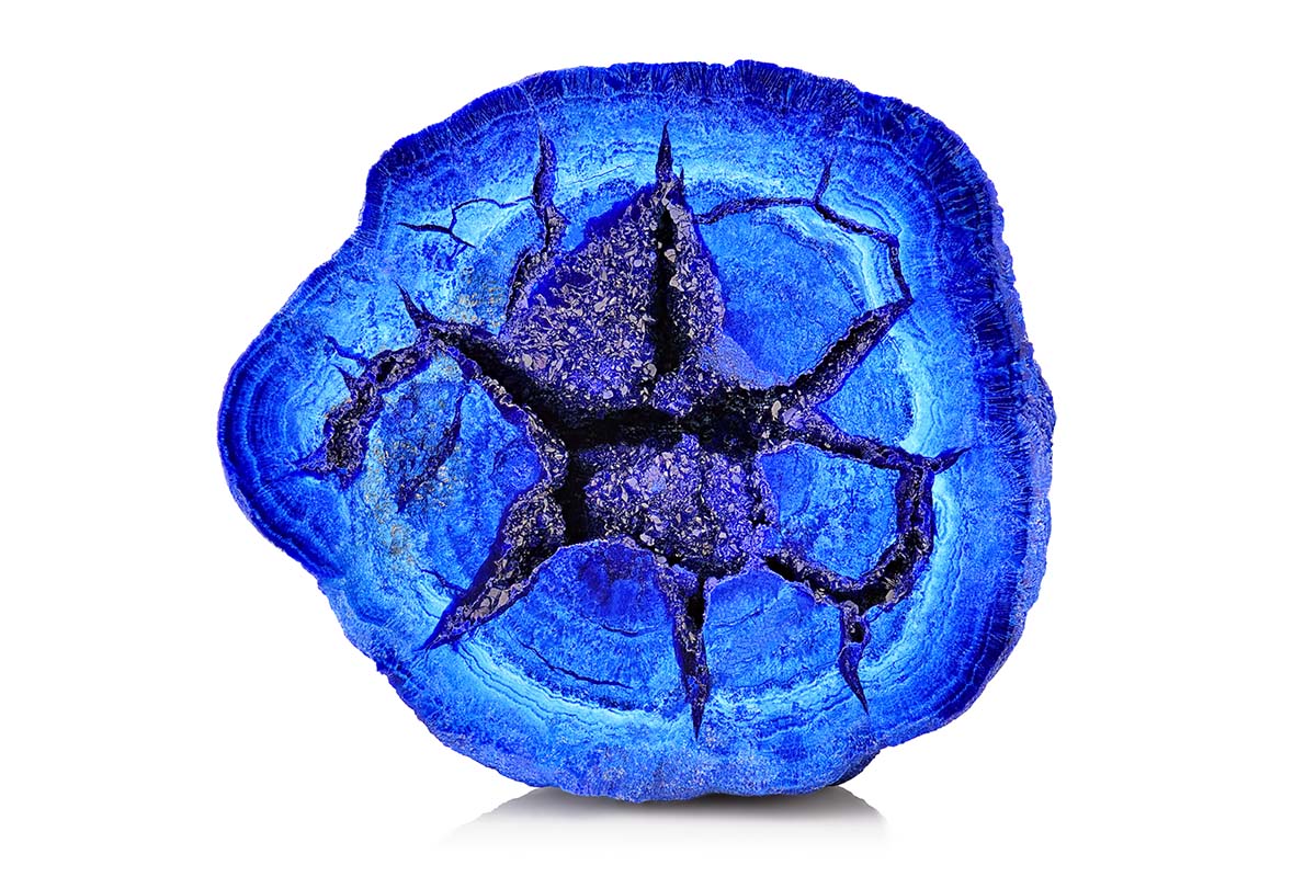 Geoda de azurita de un azul puro e intenso, procedente de Mikheevskoe, Chelyabinskaya, en Rusia