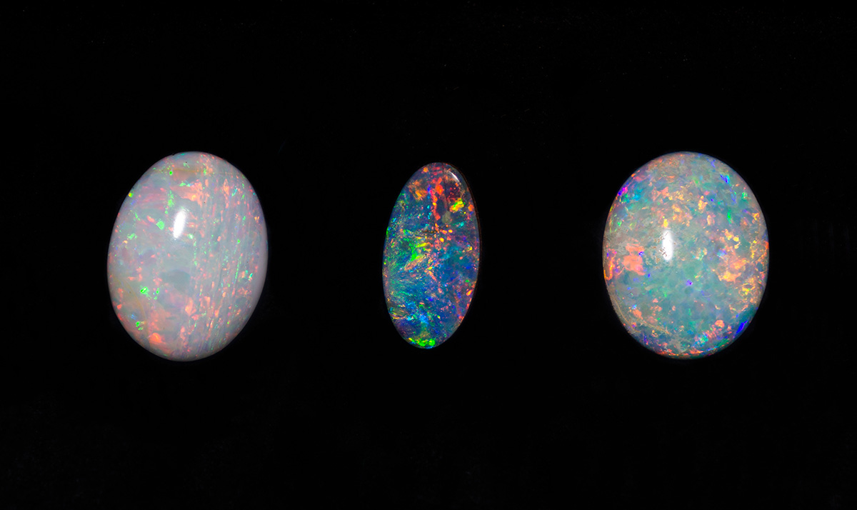 Tres soberbios ópalos preciosos procedentes de Queensland, Australia