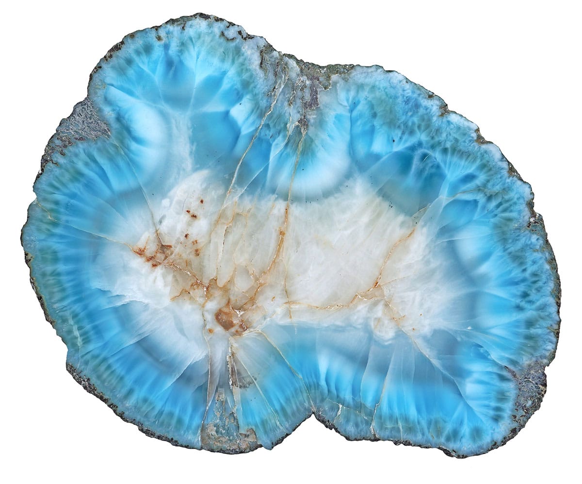 Pierre-larimar-relief